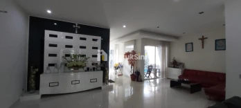 Dijual RUMAH MEWAHHH GRAHA FAMILI Blok W GOLF VIEW