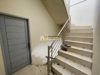 Dijual Rumah 2,5 Tingkat di Jalan Cemara Gg. Seri - Medan