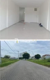 Dijual Ruko 3 Lantai di Dian Istana, Surabaya