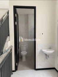 Dijual Ruko Strategis di Raya Ir. Soekarno, Surabaya