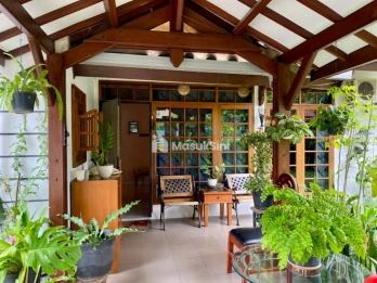 Dijual Rumah 2 Lantai SHM di Komplek Griya Mas, Bandung