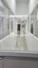 Dijual Rumah 2 Lantai di Jalan Kutisari Indah Utara, Surabaya