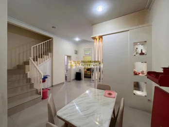 Dijual Rumah 2 Tingkat di Komplek Citraland Gama City Cluster Maldives