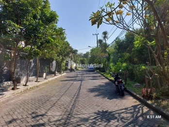 Dijual Rumah Araya Galaxy Bumi Permai Surabaya