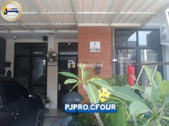 Dijual Rumah Bagus dengan Furnished di Perumahan Nirwana Hill