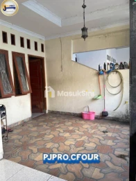 Dijual Rumah Bagus dengan Hadap Utara di Griya Mustikasari Bekasi