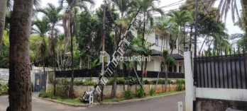 Dijual Rumah Bagus di Komplek Menteri Rasuna Said, Jakarta Selatan