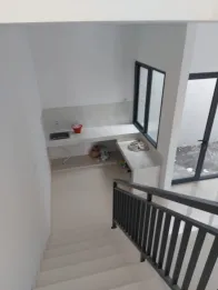 Dijual Rumah Baru di Satelit Utara, Surabaya