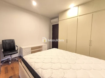 Dijual Rumah GRAHA FAMILI Blok P Surabaya Barat