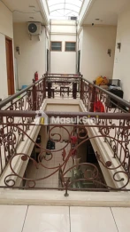 Dijual Rumah Kos Luas di Siwalankerto, Surabaya