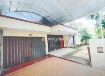Dijual Rumah Luas di Dharmahusada Indah Selatan,