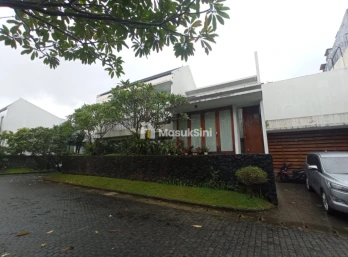 Dijual Rumah Mewah Shm Kawasan Kemang Timur