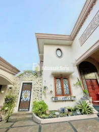 Dijual Rumah Mewah Shm Komplek Bumi Karang Indah Jakarta Selatan