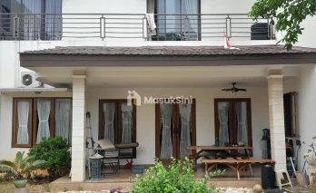 Dijual Rumah Mewah di Komplek Kebahusan Townhouse Jakarta Selatan