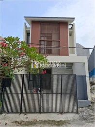 Dijual Rumah Mulyosari Tengah Surabaya