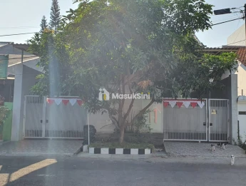 Dijual Rumah SHM di Jalan Rungkut Asri Timur,