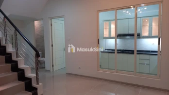 Dijual Rumah di Griya Asri Pakuwon City, Surabaya Timur