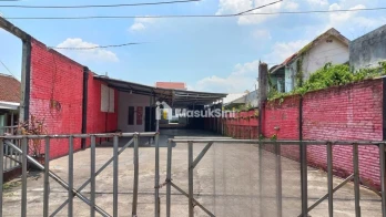 Dijual Tempat Usaha + Rumah Kos Strategis Poros Jl Raya Sengkaling Malang