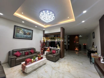 Dijual Villa 2,5 Tingkat di Komplek Citraland Gama City Cluster Bahamas