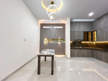 Dijual Villa 2,5 Tingkat di Komplek Opera House Jalan Suluh - Pancing