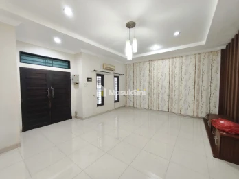 Dijual Villa Komplek Cemara Asri luas 12 x 15