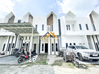 Dijual Villa Komplek Karya Grande Jalan Karya Guru Sinumba II - Medan