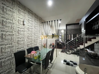Dijual Villa di Komplek Grand Legian Jalan Kapten Muslim Kondisi Siap Huni