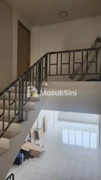 Dijual ruko Sinpasa Summarecon Bekasi 3lantai siap pakai