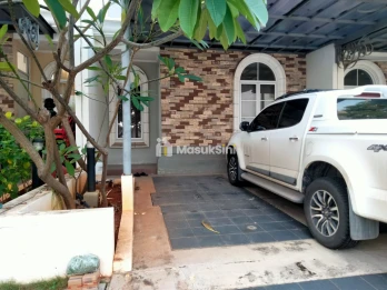 Dijual rumah murah 2lantai di Cluster La Seine JGC siaphuni minimalis