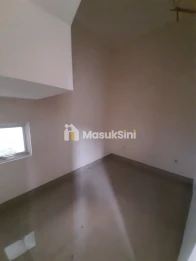 Dijual rumah murah 2lantai di Cluster La Seine JGC siaphuni minimalis