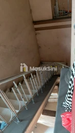 Disewa ruko gandeng 3unit + gudang & rumah di jalan raya Bekasi JakTim
