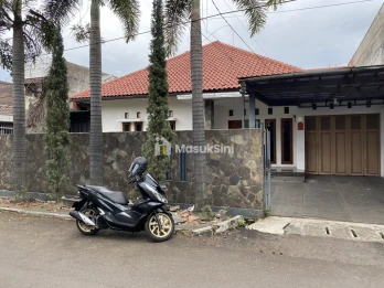 Disewakan Rumah 1 Lantai Siap Huni di Turangga, Bandung
