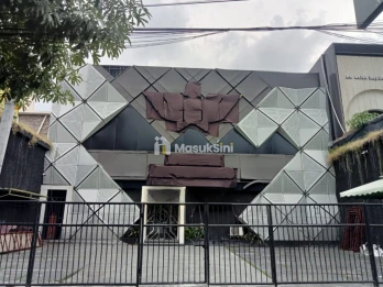 Disewakan Tempat Usaha di Raya Manyar Kertoarjo, Surabaya