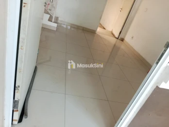 Disewakan rumah murah 2lantai di Cluster North Thames JGC siaphuni modern
