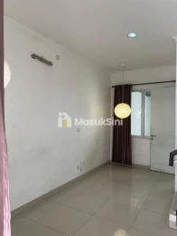 Disewakan rumah murah 2lantai di Cluster North