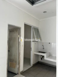 Disewakan rumah murah 2lantai di Cluster North Thames Jakarta Garden City