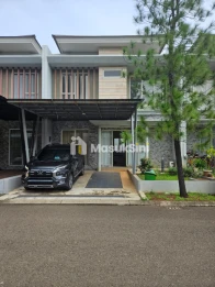 Disewakan rumah murah full furnished 2lantai di