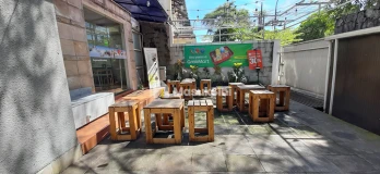 Gedung 3 lantai mix used untuk kantor dan hotel di kawasan pasteur bandung