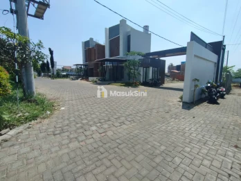 HUNI MEWAH KOTA BATU - FULLY FURNISHED,2 LANTAI HARGA MULAI 700 JUTA