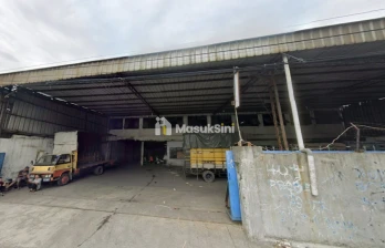 Jual Gudang Siap Pakai di Jalan Yos Sudarso Kota