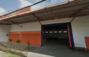 Jual Gudang di Raya Kedanyang Kab Gresik Kosong Shm