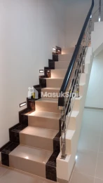 Jual Rumah Baru 2 Lantai di Komplek Griya Asri Kota Surabaya