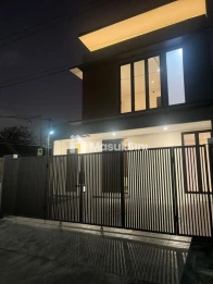 Jual Rumah Baru Minimalis di Babatan Pantai Utara