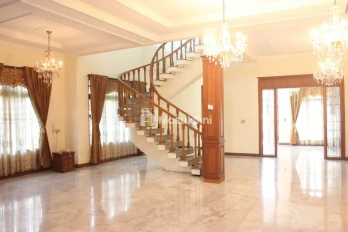 Jual Rumah Mewah di Jalan Kelapa Sawit Kota Jakarta Utara