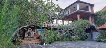 Jual Tanah Tempat Usaha Eks Resto Arsitektur Khas Bali 1690m2 Ubud Gianyar