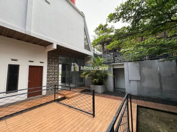 Jual Tempat Usaha Cocok Untuk Café di Raya Cibeuti Tasikmalaya