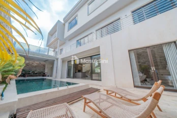 Jual Villa Aktif Minimalis di Jalan Raya Uluwatu Pecatu Kuta Bali