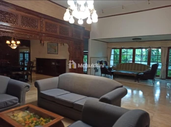 Jual Villa dan Tanah di Daerah Mumbul Nusa Dua Bali Siap Pakai