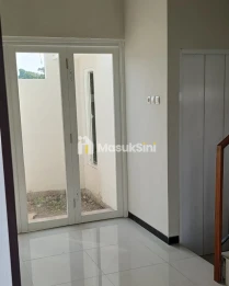 KOS EKSKLUSIF 2 LANTAI DEKAT KAMPUS - MULAI 135 JUTA SAJA