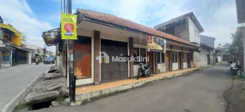 Kontrakan 4 Pintu Dan Warung Kawasan Strategis di Jl. Cigadung Dago Bandung